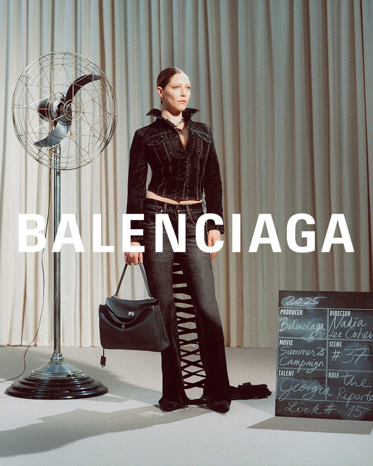 Campagne d'&eacute;t&eacute; de Balenciaga1