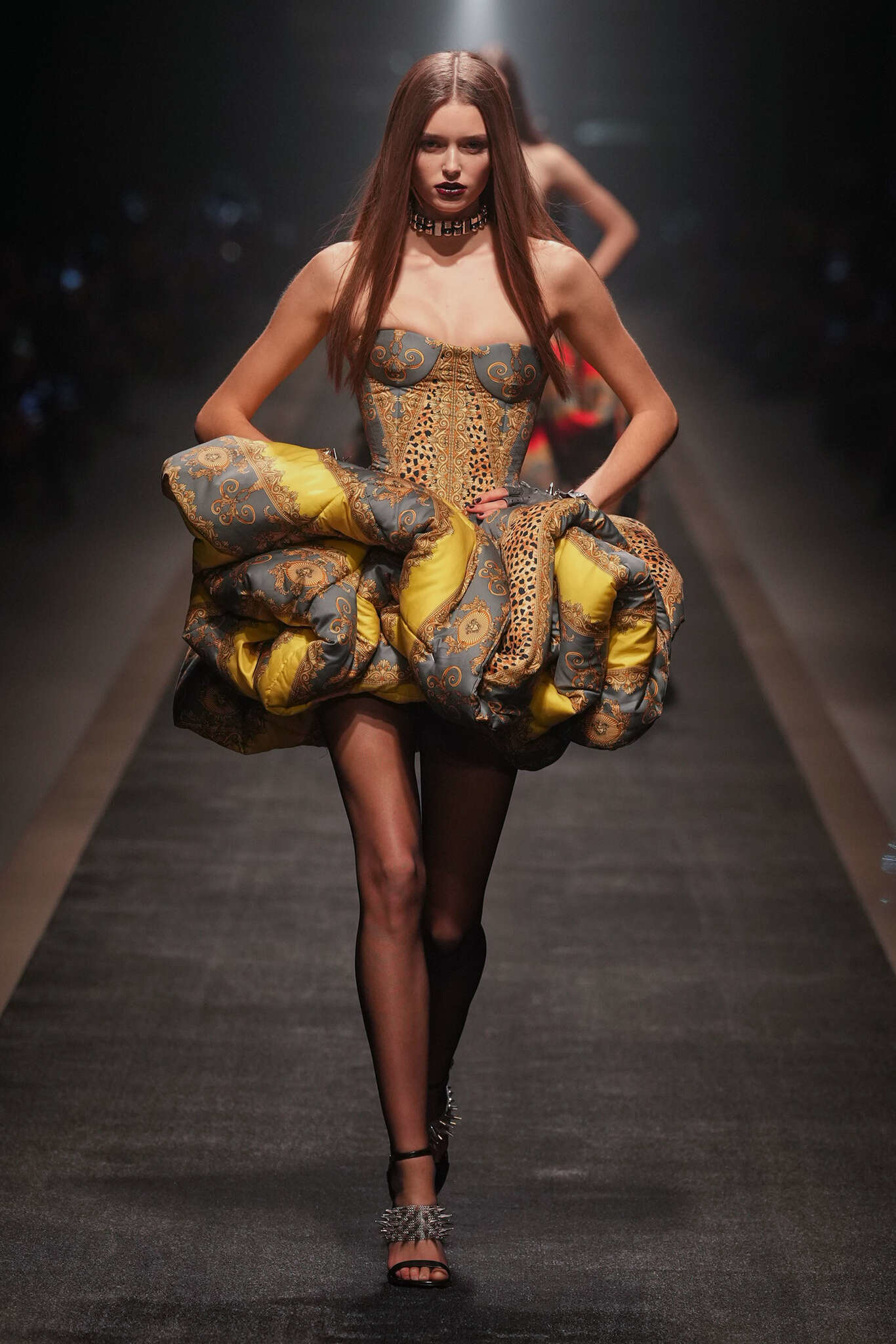 Latest=Spectacle Versace