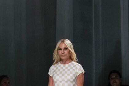 Départ de Donatella Versace