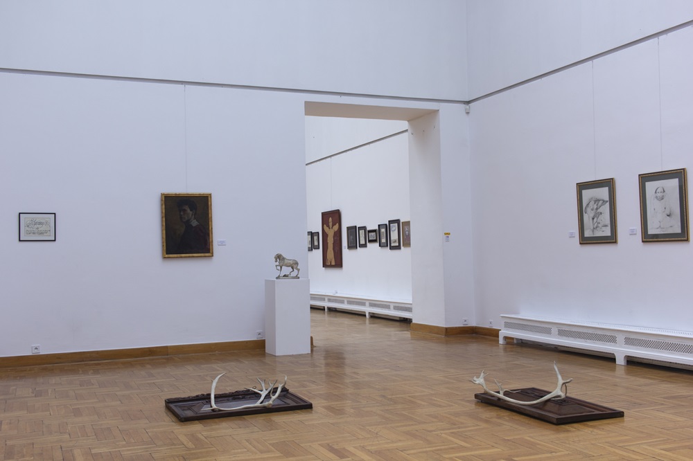 Un palais en d&eacute;sordre. Franciszek Starowieyski de nouveau &agrave; Cracovie - documentation de l'exposition