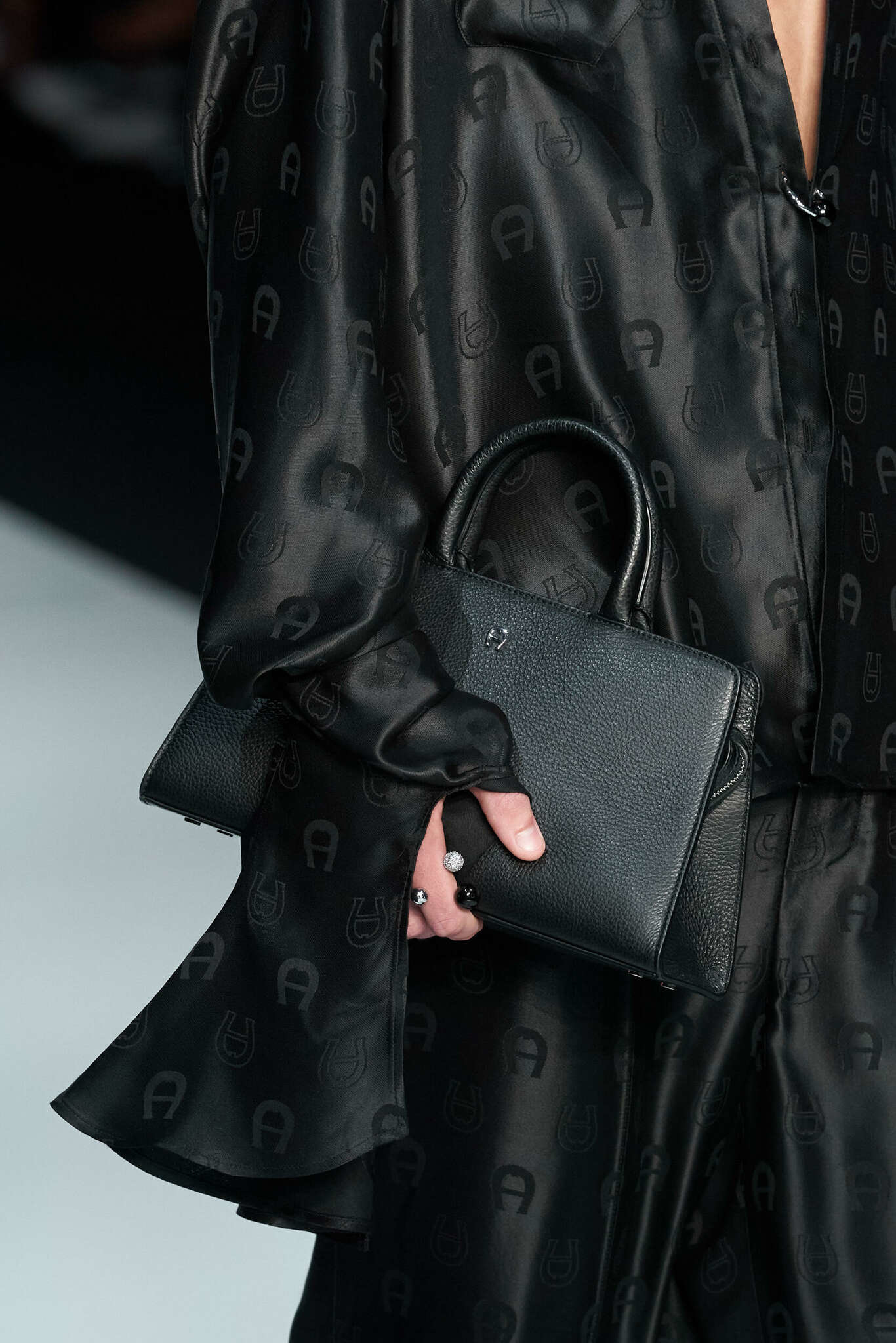 Sac à main de prestige de la marque Aigner