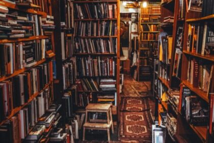 Saint Laurent Babylone la librairie la plus élégante