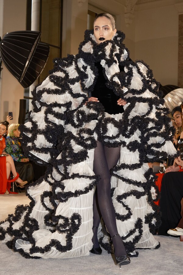 Schiaparelli Automne Hiver 2025 2026