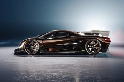 La lance de Koenigsegg Sadair
