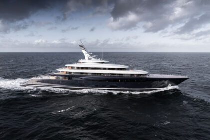 Breakthrough Superyacht à hydrogène 118,8 M Qui Redéfinit le Luxe