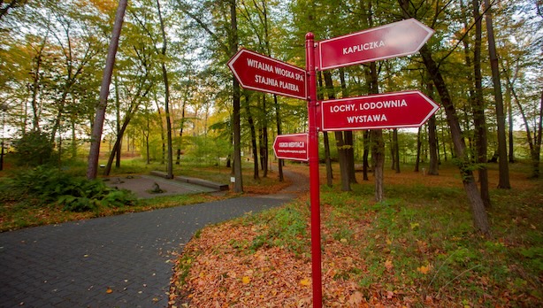 Parcours th&eacute;matiques au parc Maor Hpuse Spa