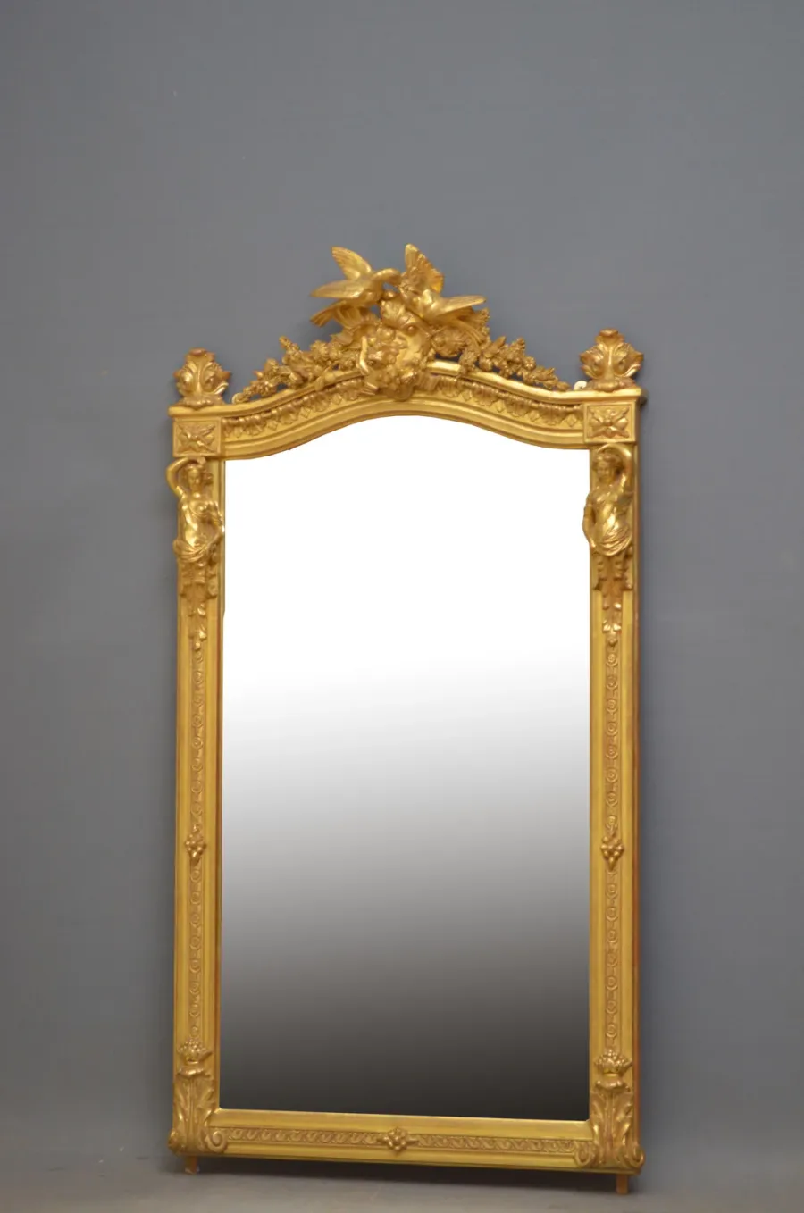&Agrave; quels int&eacute;rieurs conviennent les miroirs antiques