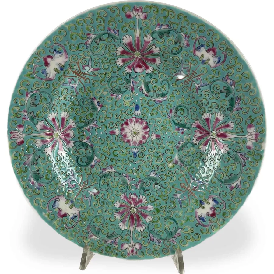 Assiettes en porcelaine2