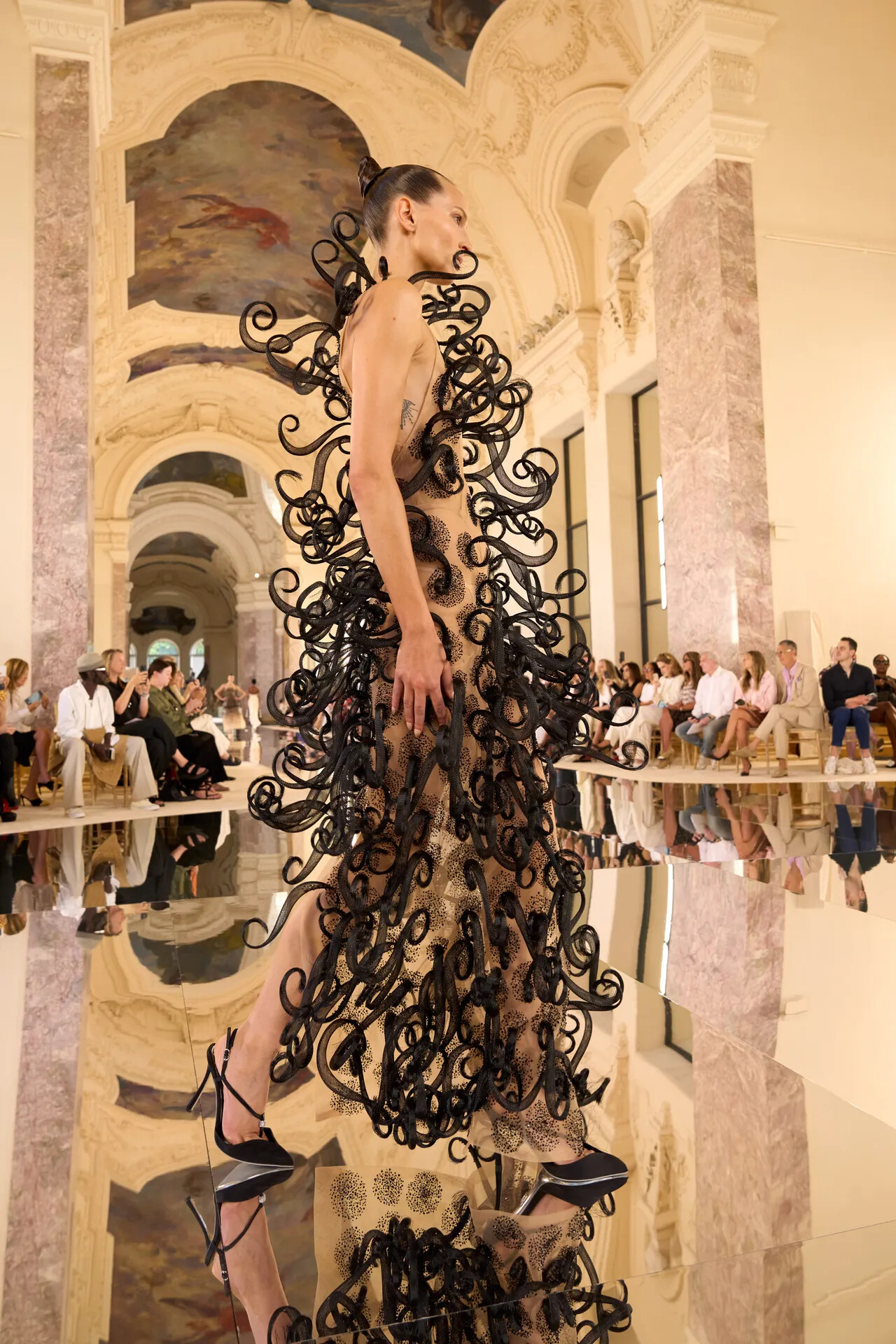 Schiaparelli haute couture Automne/Hiver 2026/2027