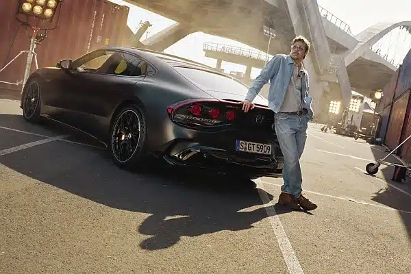 Brad Pitt et Mercedes Amg2